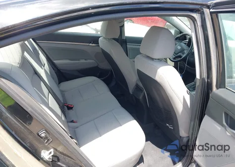 2018 Hyundai Elantra Value Edition z USA, uszkodzony, nr VIN 5NPD84LF1JH290058